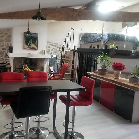 La Chocolatiere Apartment *